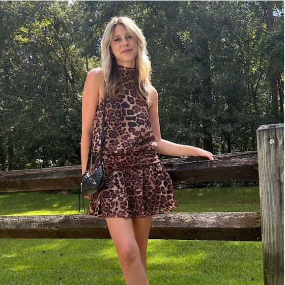 Lulus Leopard Print Halter Mini Dress Sz L - Picture 7 of 7